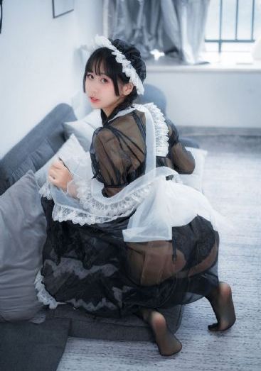 公爵的契约未婚妻第一季会出吗