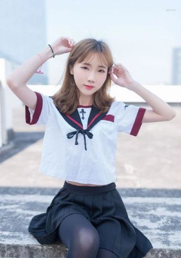 美女扒开腿让人桶爽