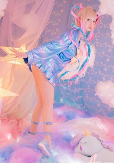 胡桃大战史莱姆樱花动漫免费的