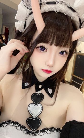年轻漂亮的儿媳