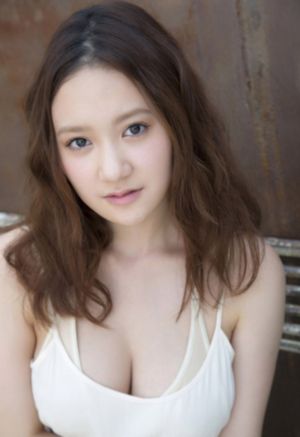 加勒比女海盗h成版人在线云播
