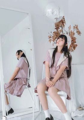 美女食神