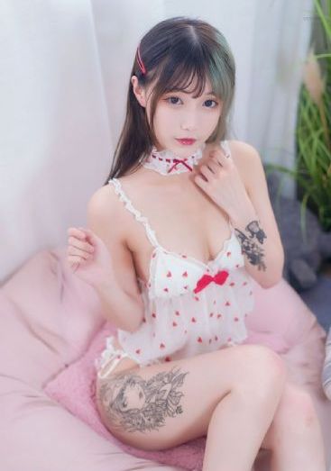 漆黑的长袍
